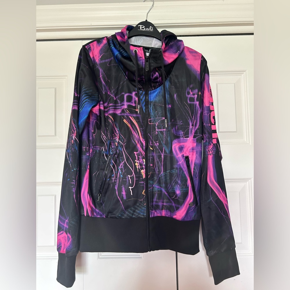 Bench jacket